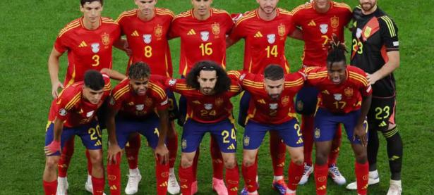 开云体育网页版-关于冠军走势：各支豪门球队在欧洲杯上的前景展望的信息