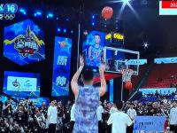 开云体育官方登录入口-关于三分球火力全开，场上气氛紧张刺激的信息