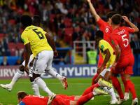 包含英格兰力挫对手，全取三分！的词条