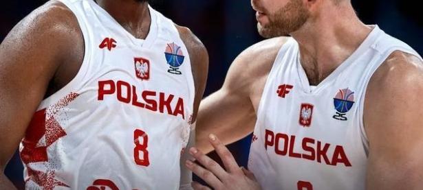 开云体育官网-波兰队逆袭成功，惊险取得晋级