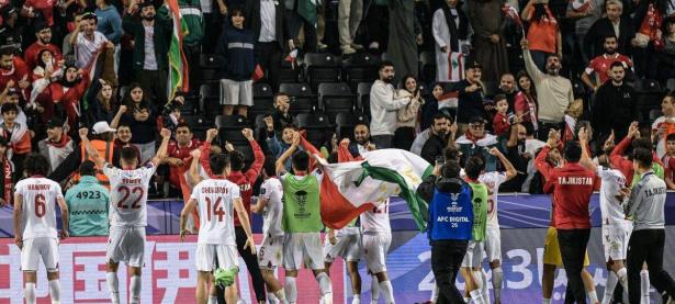 开云体育登录-黎巴嫩球队战绩名列前茅，成为黑马