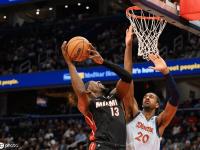 开云体育亚洲官网-热火客场逆转骑士，赢得大胜