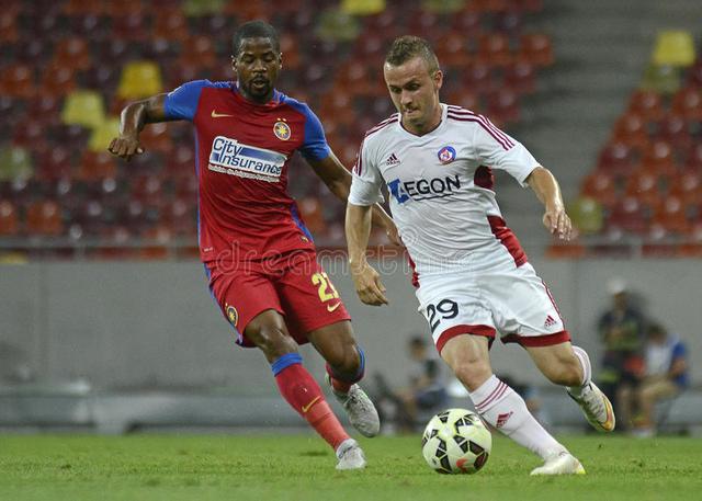 关于那不勒斯力克塞尔塔:双方困境不同的信息 关于那不勒斯力克塞尔塔:双方困境不同的信息