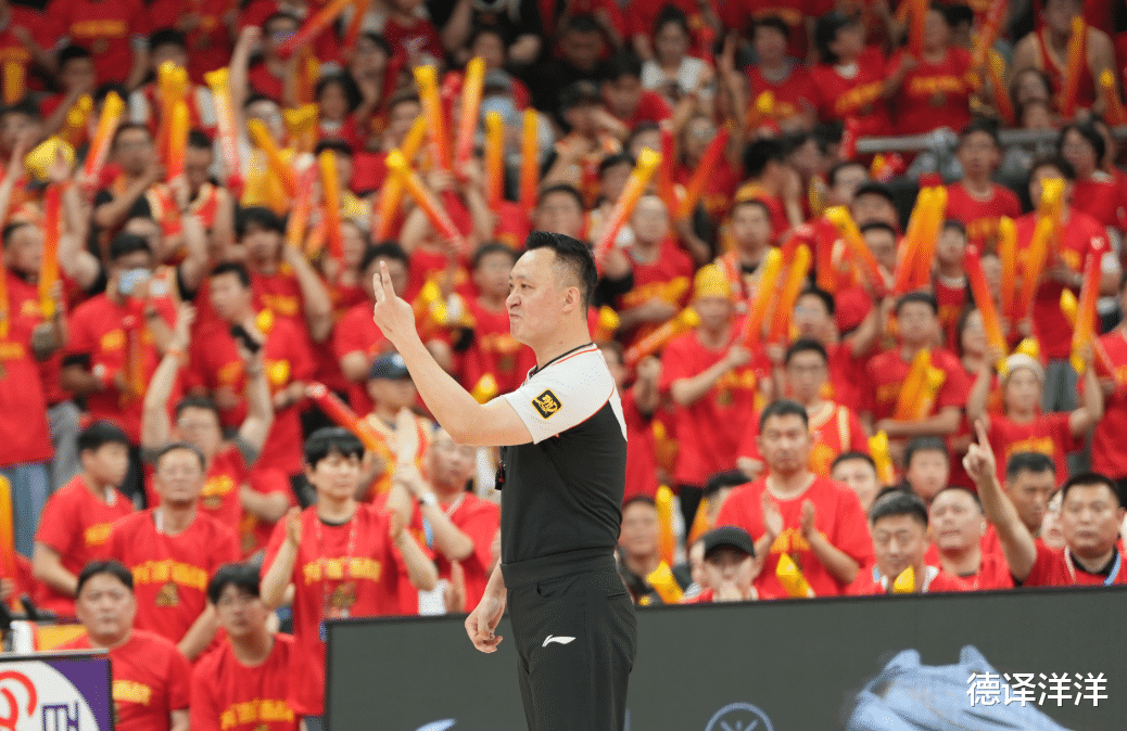 云南男篮坚韧不拔,战胜对手夺得胜利 云南男篮坚韧不拔,战胜对手夺得胜利