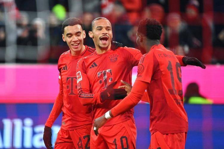 拜仁慕尼黑在欧洲赛场上遥遥领先 拜仁慕尼黑在欧洲赛场上遥遥领先