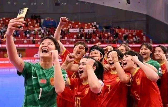 亚洲女足大赛启动,比赛激情四射场面火爆的简单介绍 亚洲女足大赛启动,比赛激情四射场面火爆的简单介绍