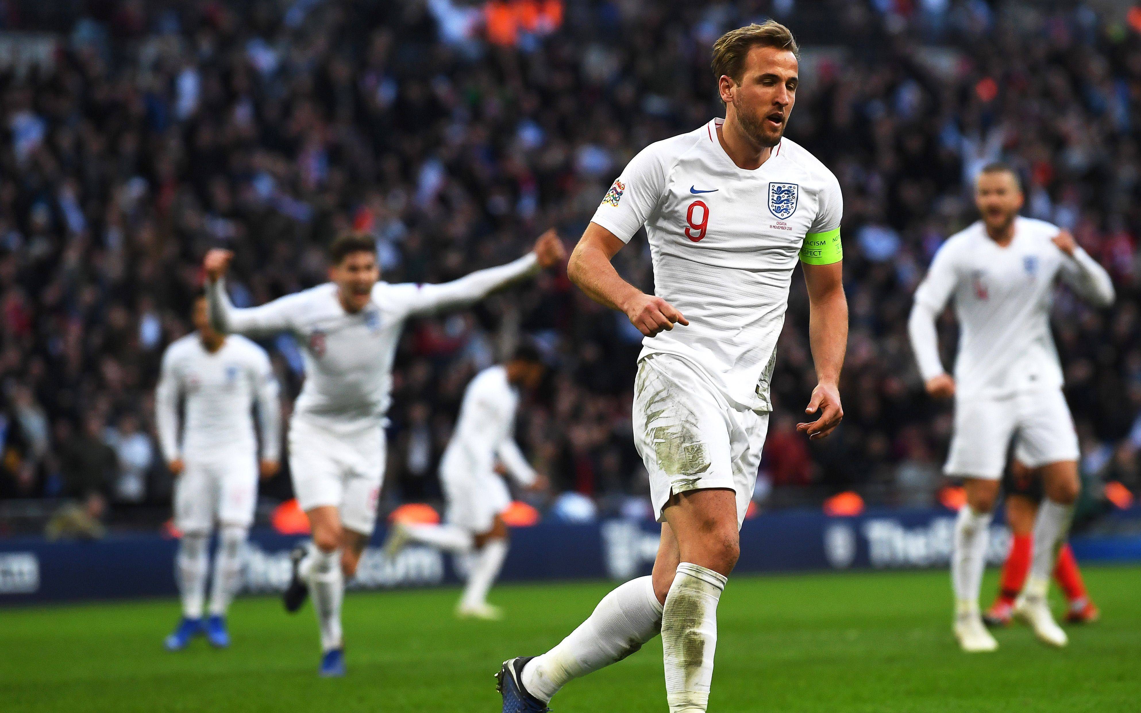 关于足球强队激战:英格兰联赛豪门球队备受关注的信息 关于足球强队激战:英格兰联赛豪门球队备受关注的信息