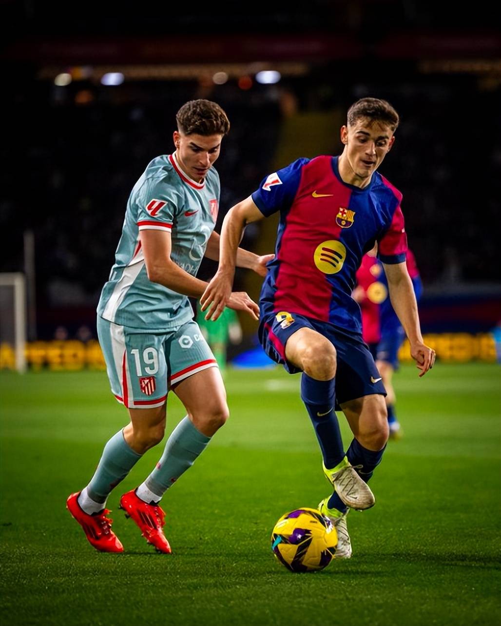 智利门将神勇备战重要国际对决 智利门将神勇备战重要国际对决