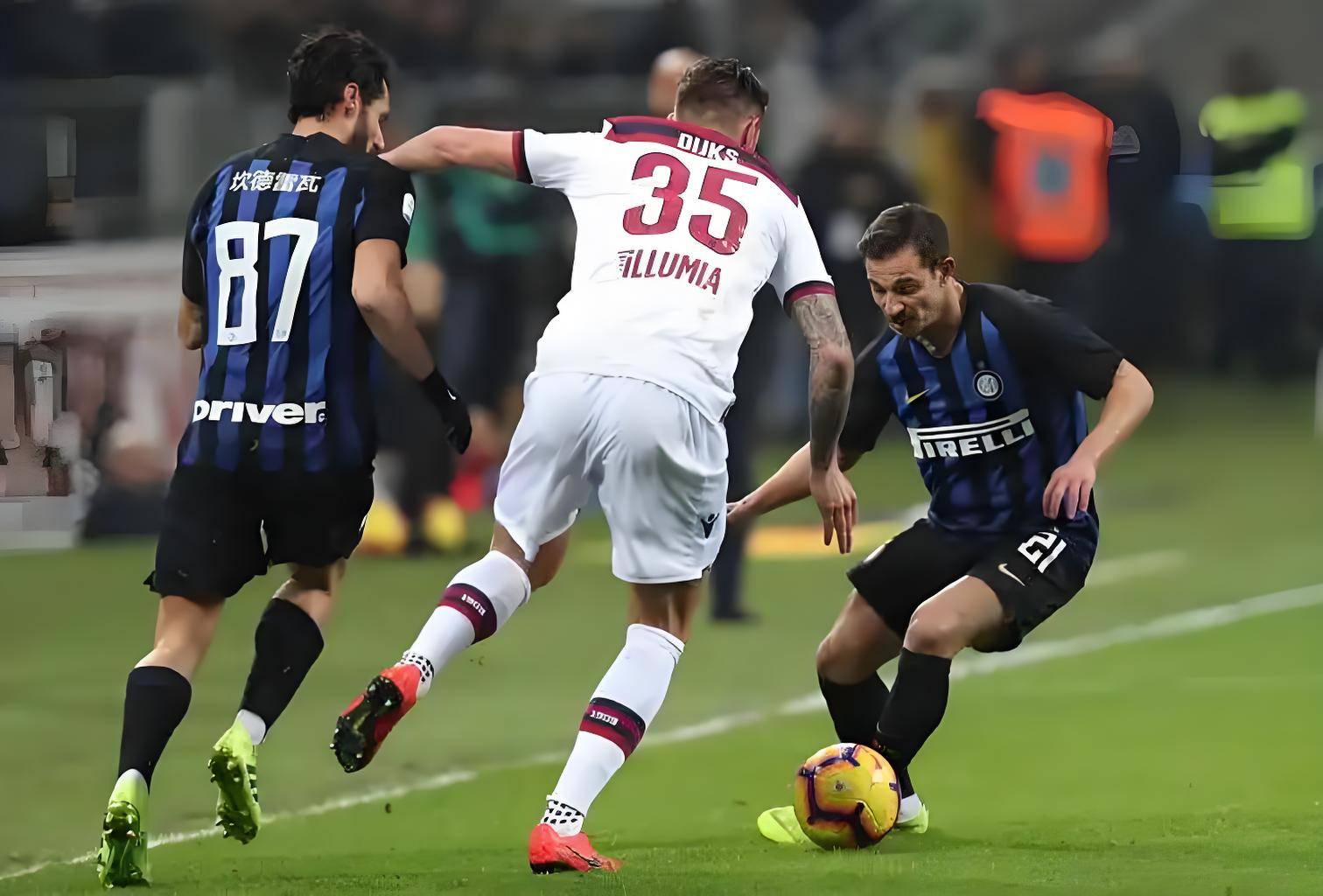 意甲强队备战欧战赛事,全队士气高涨的简单介绍 意甲强队备战欧战赛事,全队士气高涨的简单介绍