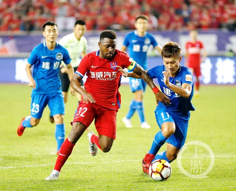 包含重庆斯威队力克对手,取得惊险胜利的词条 包含重庆斯威队力克对手,取得惊险胜利的词条