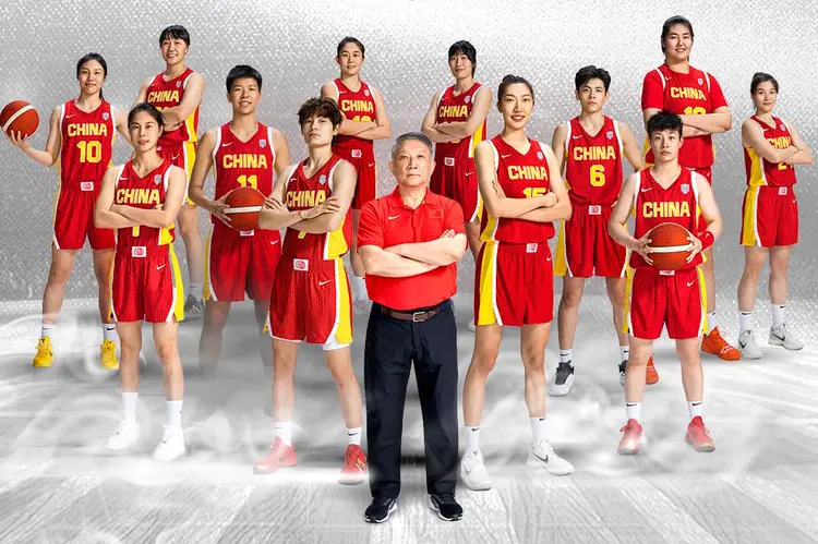 新西兰队连胜五战不败稳坐榜首 新西兰队连胜五战不败稳坐榜首