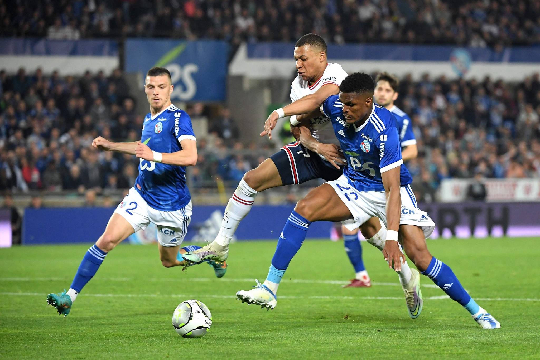 摩纳哥逆转昂热,迎来新赛季首胜的简单介绍 摩纳哥逆转昂热,迎来新赛季首胜的简单介绍