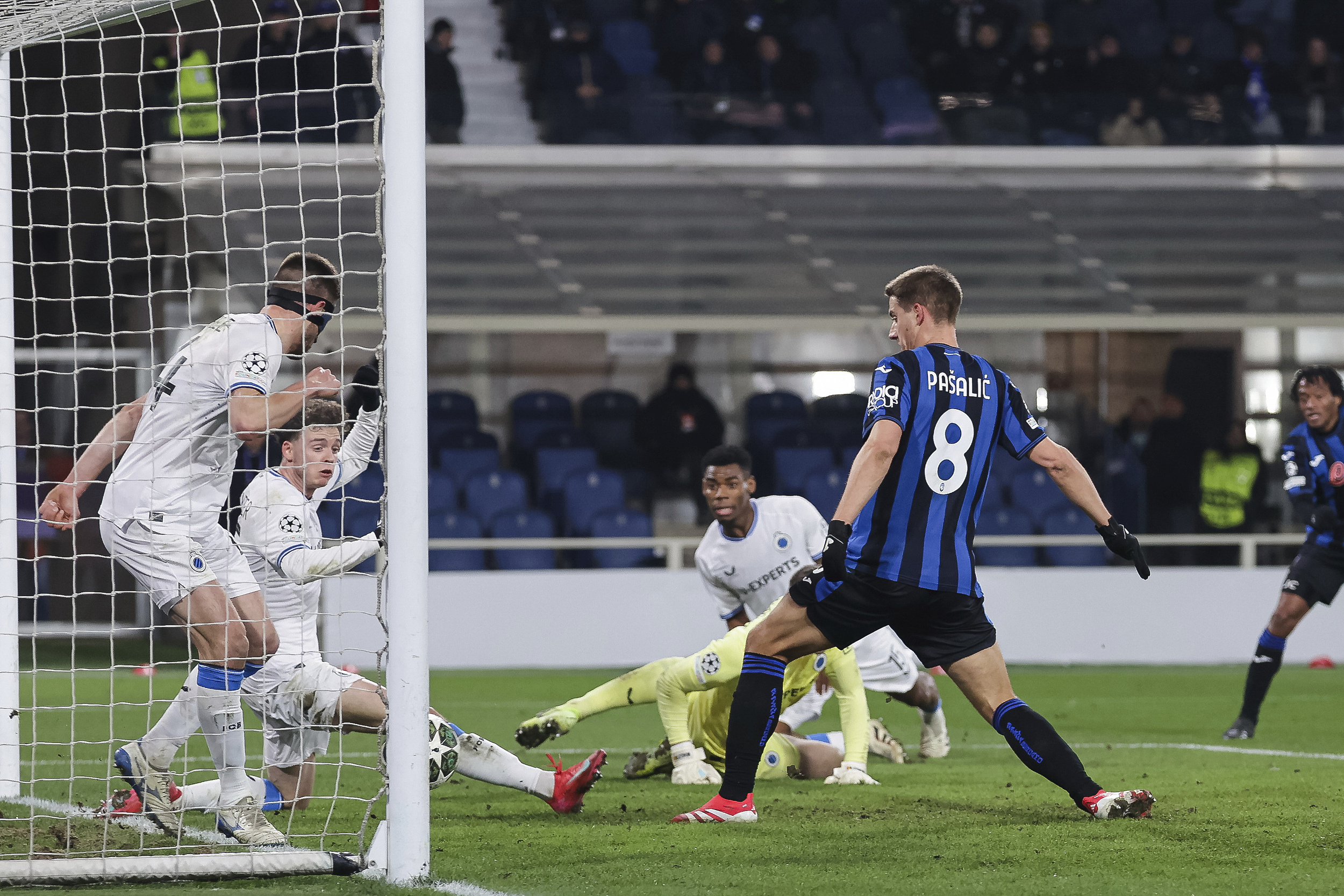 关于波兰主帅调整战术备战捷克欧洲杯资格赛,决胜态势的信息 关于波兰主帅调整战术备战捷克欧洲杯资格赛,决胜态势的信息