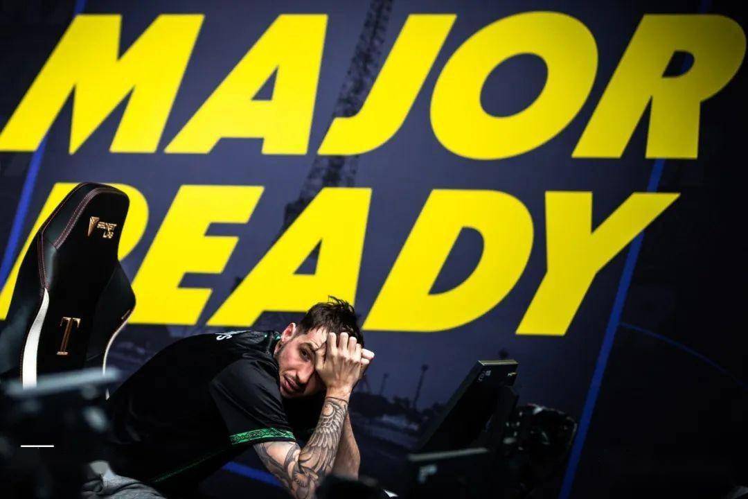 包含银河战舰队成功晋级八强赛,备战紧张的词条 包含银河战舰队成功晋级八强赛,备战紧张的词条