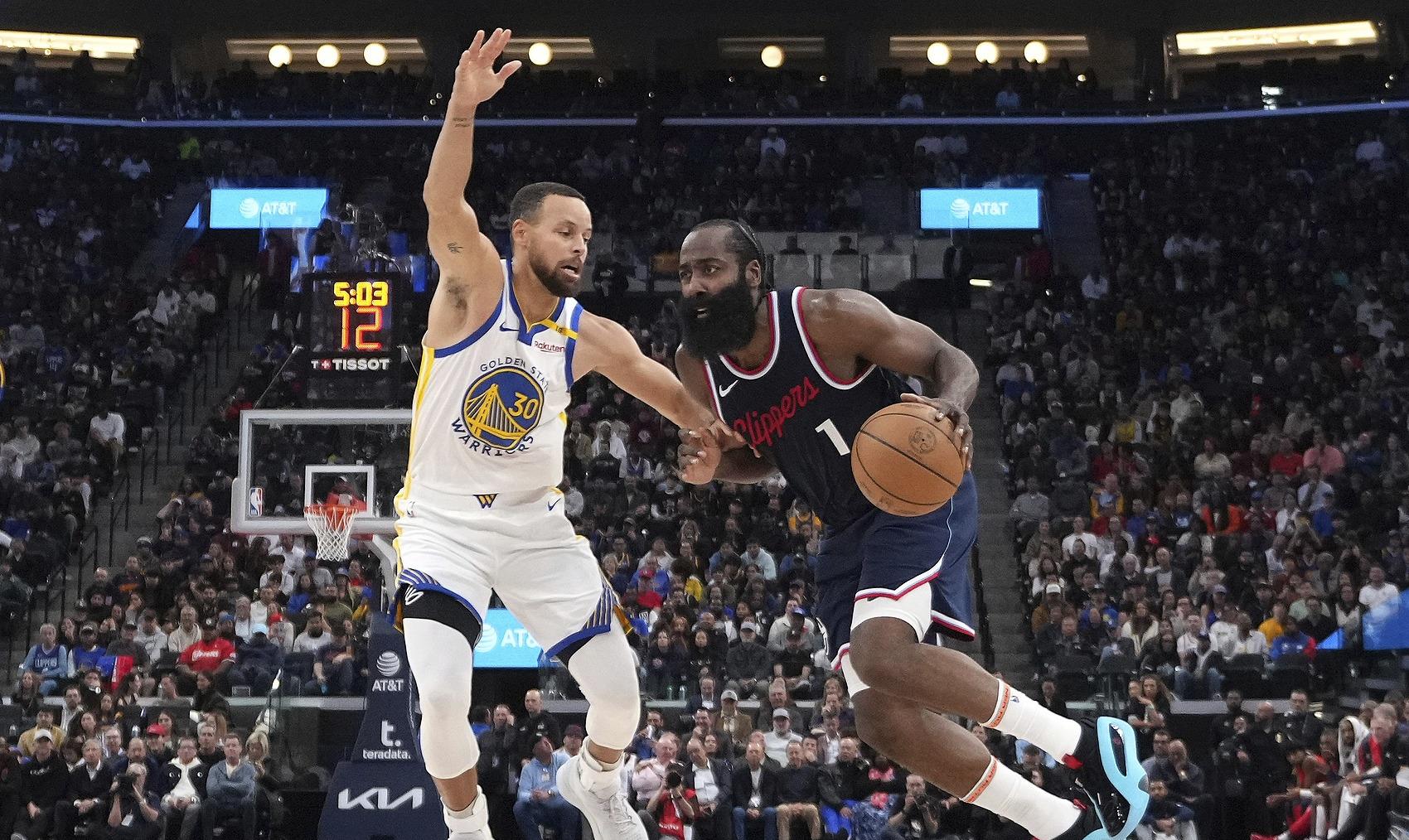 独行侠队全队发挥出色,主场击败快船队的简单介绍 独行侠队全队发挥出色,主场击败快船队的简单介绍