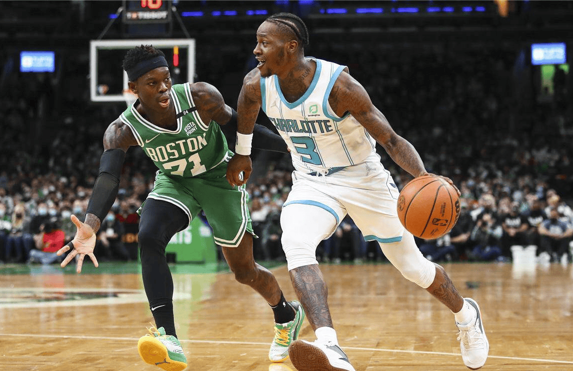 黄蜂队主帅强调防守端重要性,球员积极响应 黄蜂队主帅强调防守端重要性,球员积极响应