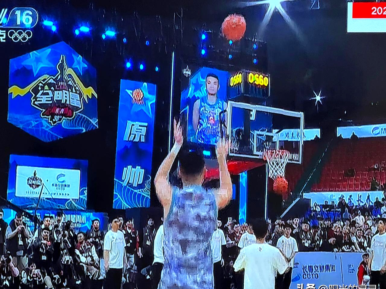 关于三分球火力全开,场上气氛紧张刺激的信息 关于三分球火力全开,场上气氛紧张刺激的信息