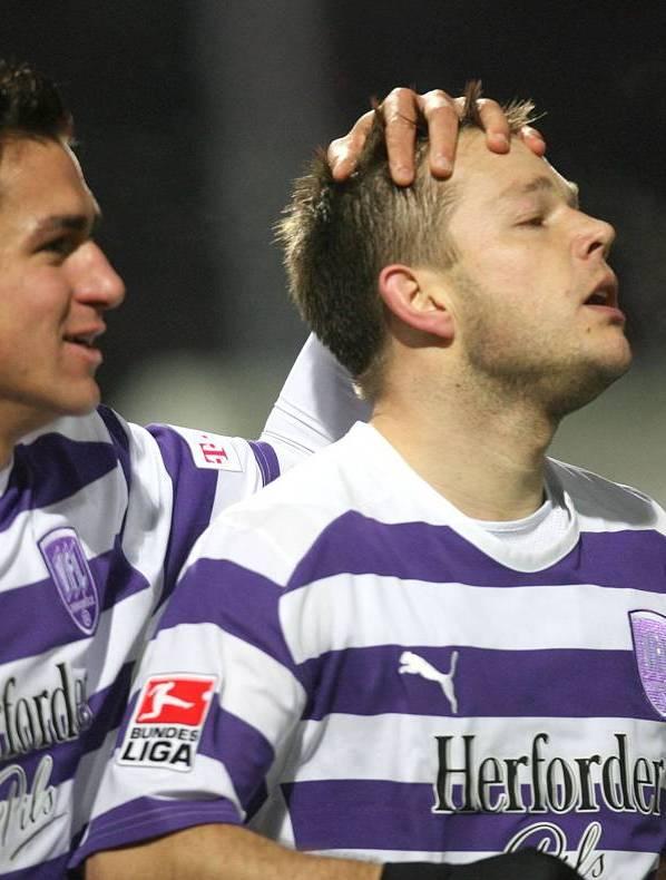 关于凯泽斯劳滕再度失利,德甲升班马在擦肩而过的信息 关于凯泽斯劳滕再度失利,德甲升班马在擦肩而过的信息