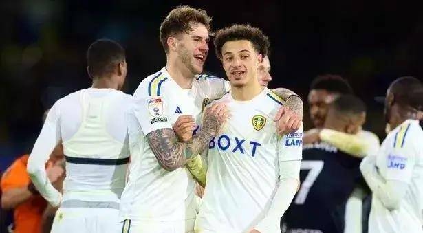 关于莱斯特城大胜沃特福德,豪取三分的信息 关于莱斯特城大胜沃特福德,豪取三分的信息