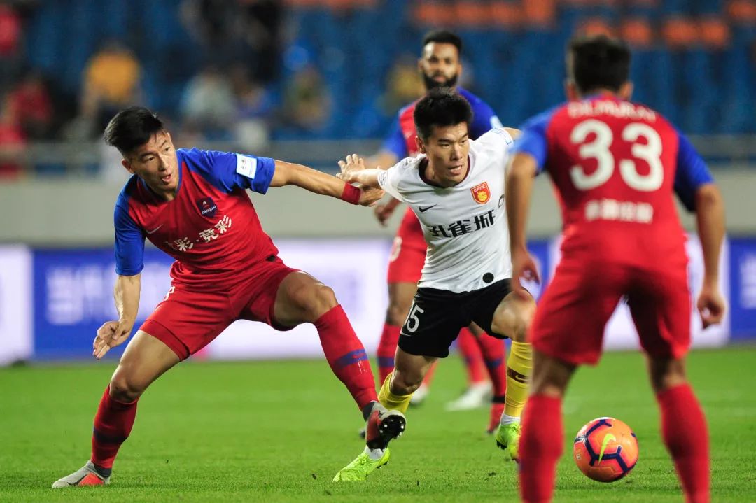 关于深圳FC客场不敌河北华夏幸福,遭遇阶段性低迷的信息 关于深圳FC客场不敌河北华夏幸福,遭遇阶段性低迷的信息