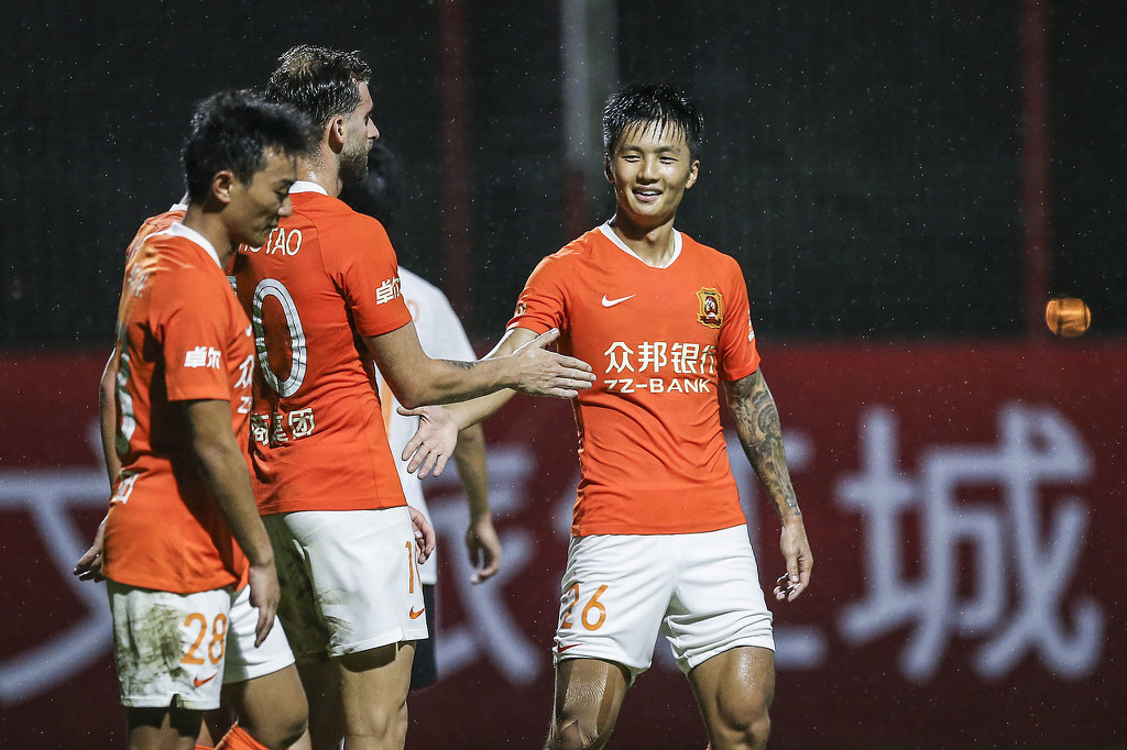 武汉卓尔战平对手,保持不败战绩 武汉卓尔战平对手,保持不败战绩